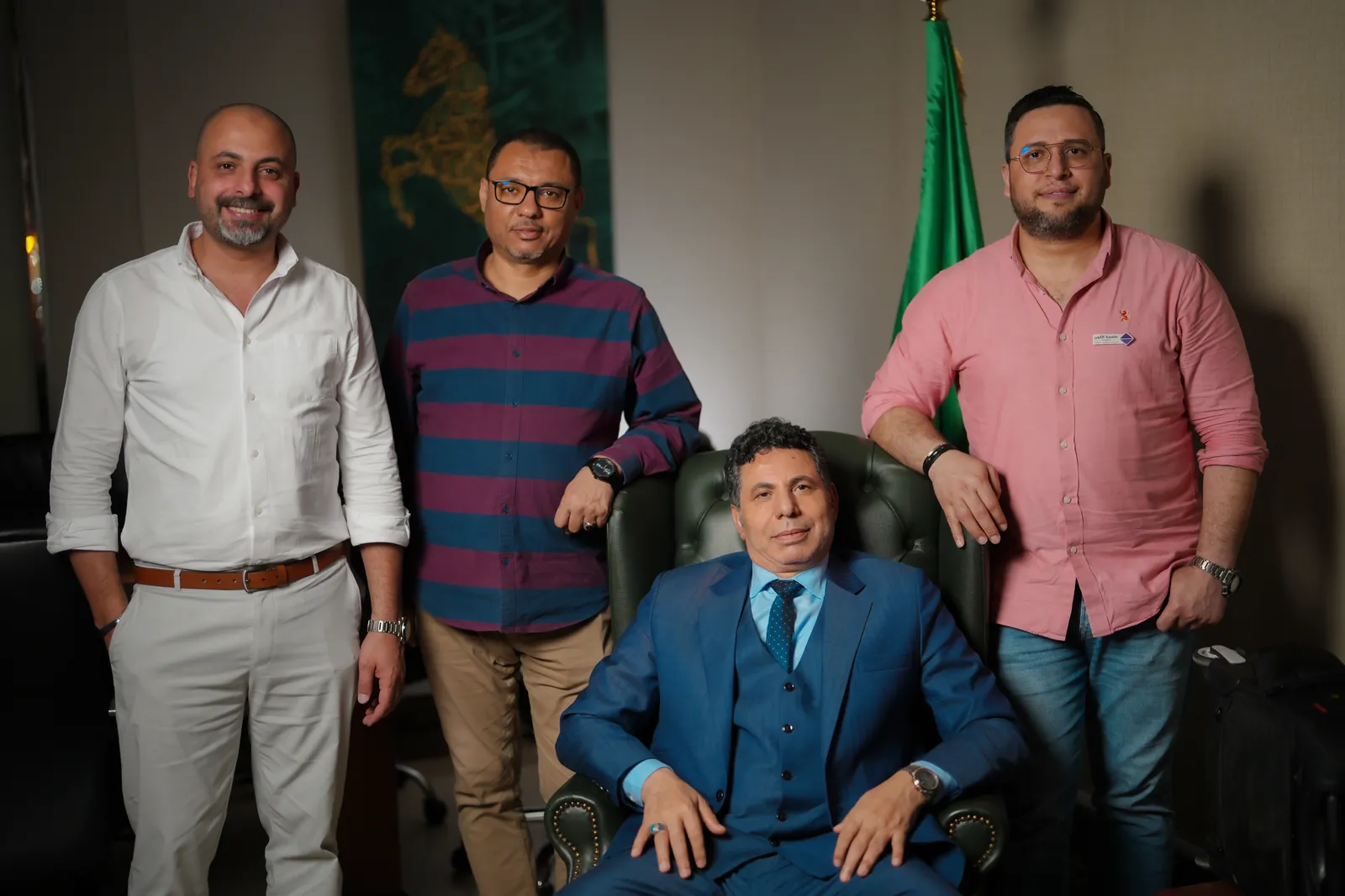 جانب من فريق إدارة عاصمة الكون للمصاعد