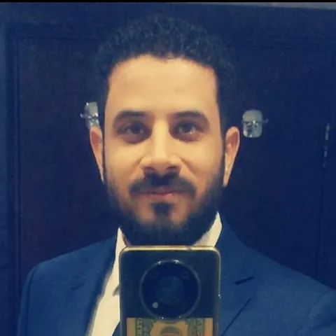 عمرو عادل