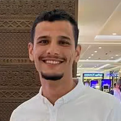 سعد عوض